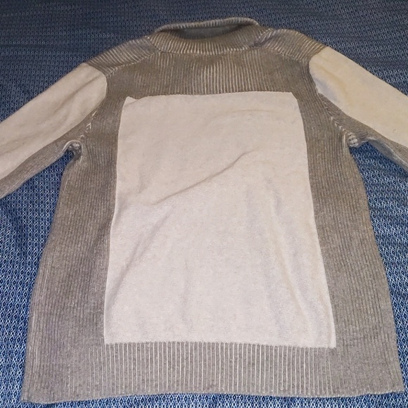 Cowl neck sweater - Picture 3 of 3